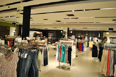 古丈商场里的店面怎么装修？